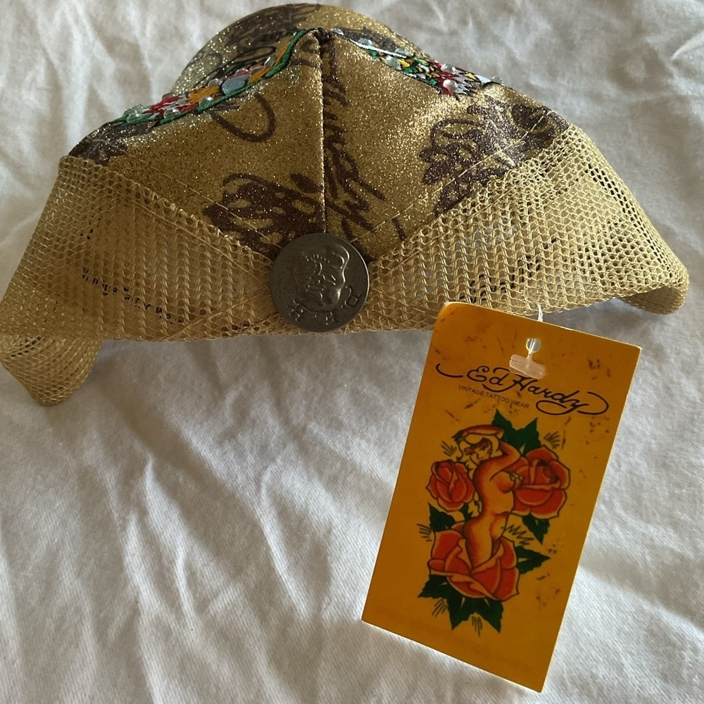 Ed Hardy Gold Trucker Hat with Dragon Design - Picture 4 of 9